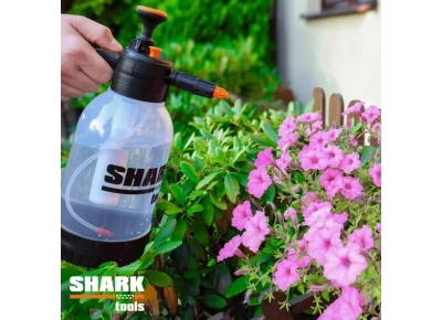 SHARK OPRYSKIWACZ CIŚNIENIOWY 1,5L DYSZA LANCA PIANOWNICA